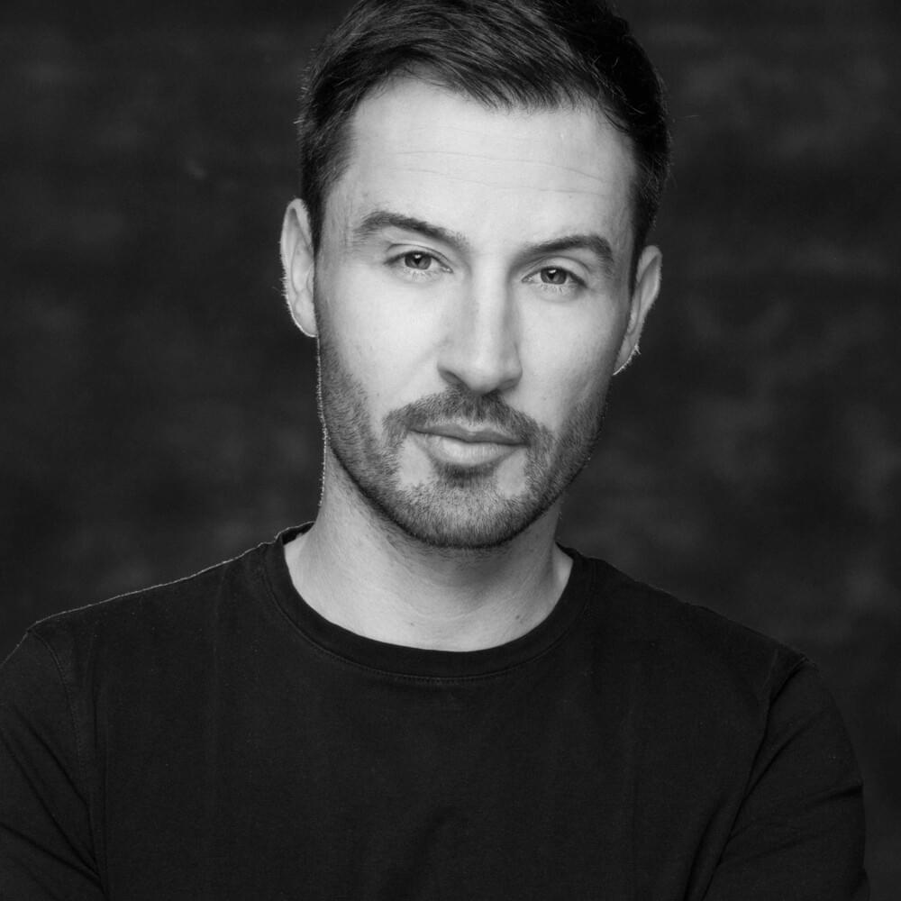Yves Larock Profile Picture Photo of Yves Larock