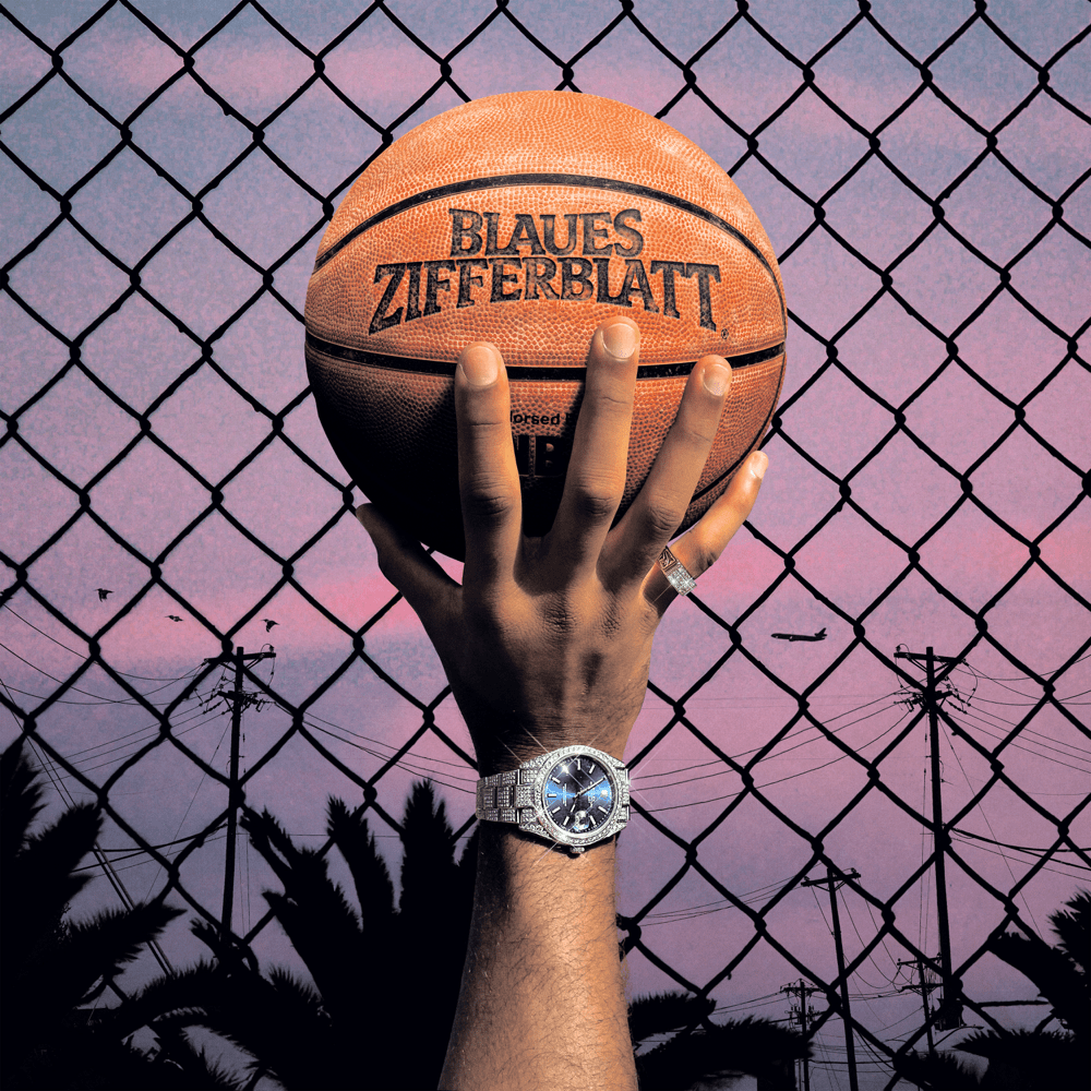 Album cover art for "Blaues Zifferblatt" by Karamel19
