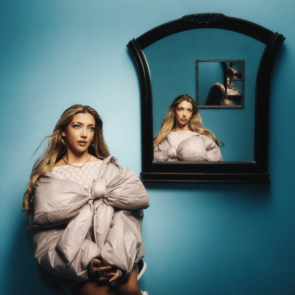 ellen by Charlotte Plank