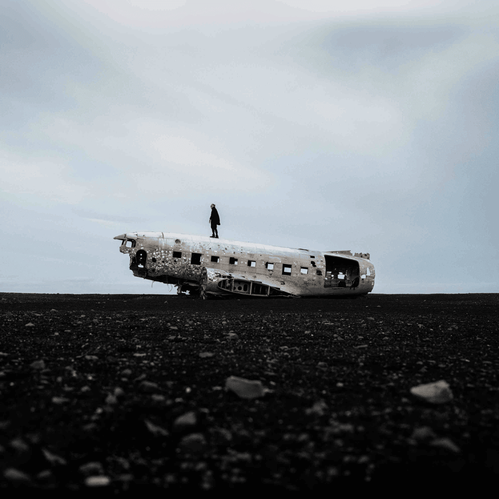 Album cover art for "Anthrazit Forever" by RAF Camora