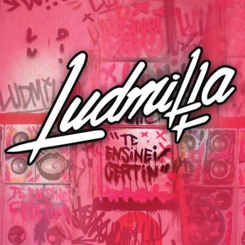 Album cover art for "Te Ensinei Certin" by LUDMILLA