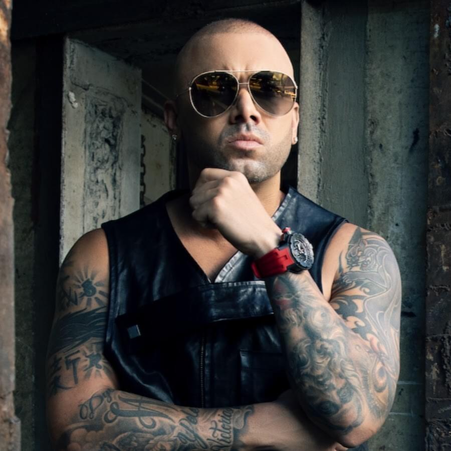 Cover image for Wisin