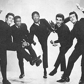 Photo of Joey Dee and the Starlighters