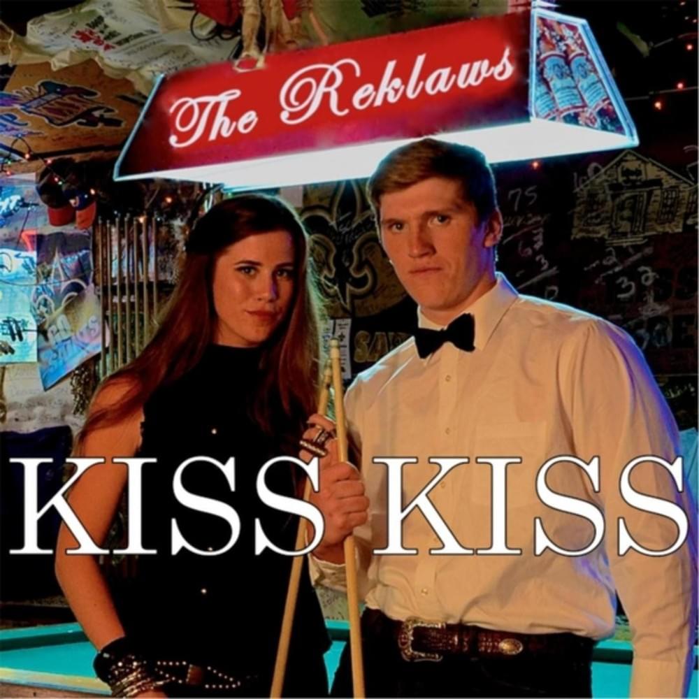 Cover image for Kiss Kiss