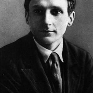 Edmund Blunden Profile Picture Photo of Edmund Blunden