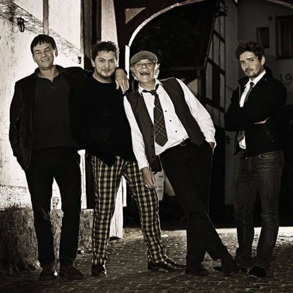 Photo of Kim Larsen & Kjukken