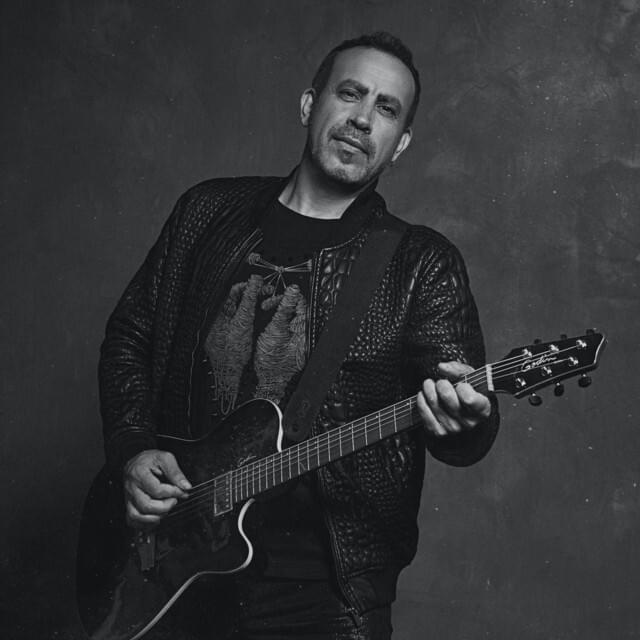 Cover image for Haluk Levent