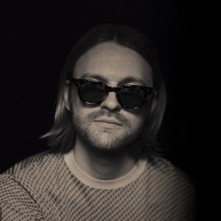 Photo of FINNEAS