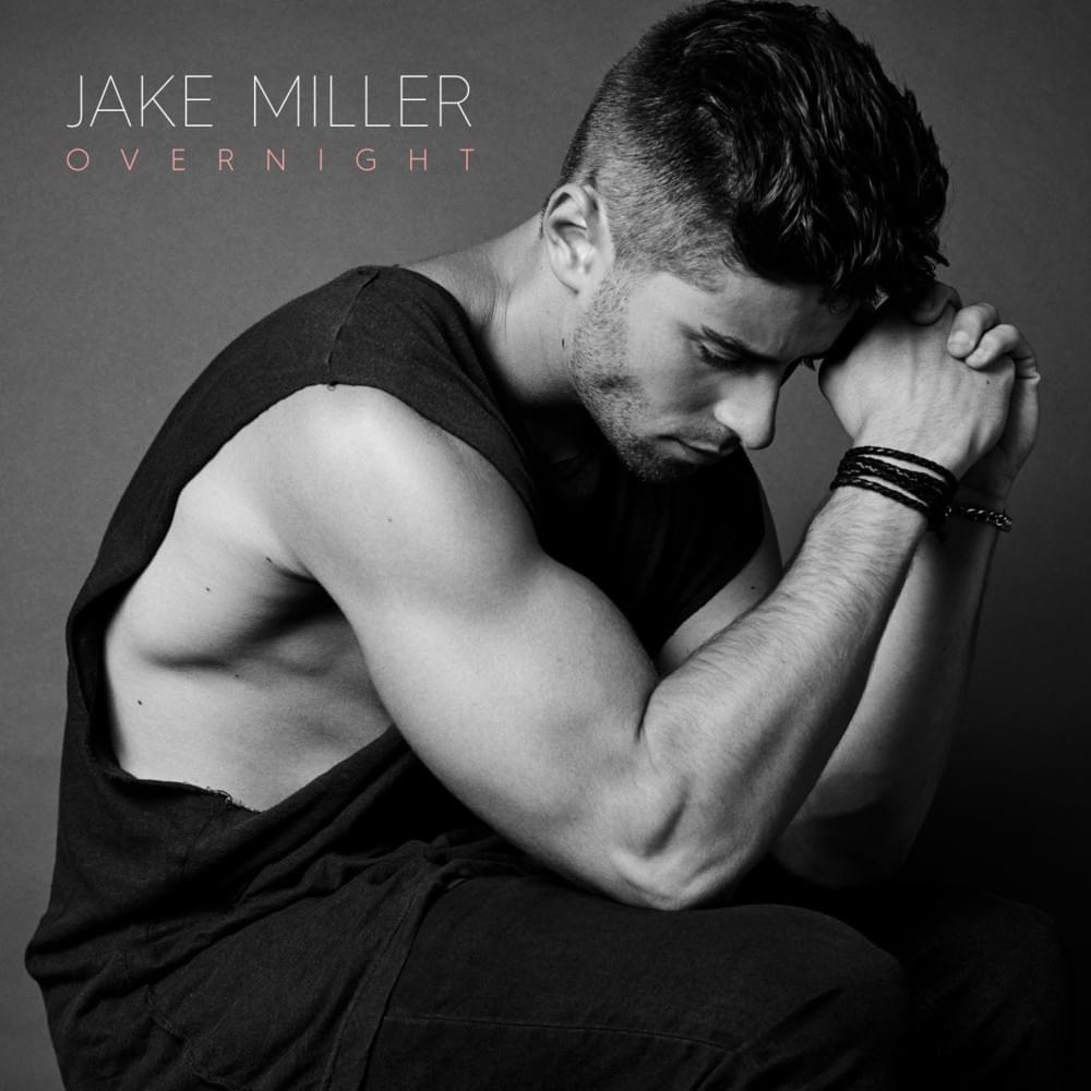 Cover image for Overnight