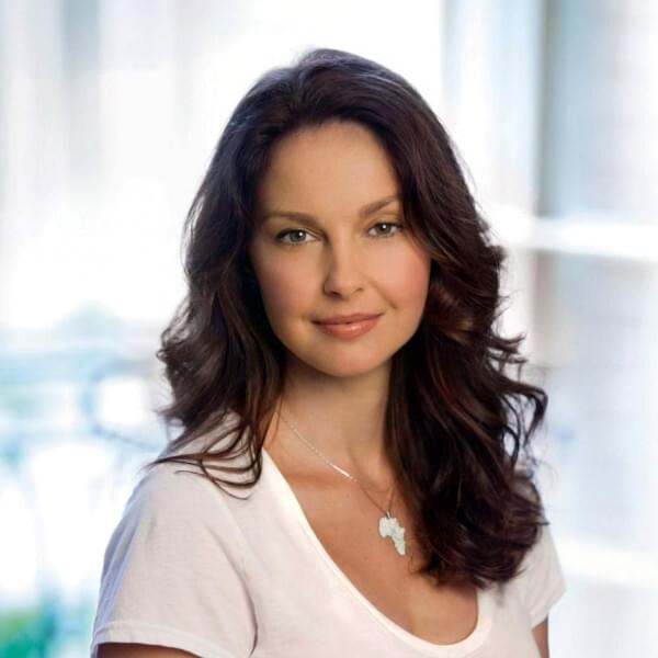 Ashley Judd Profile Picture Photo of Ashley Judd