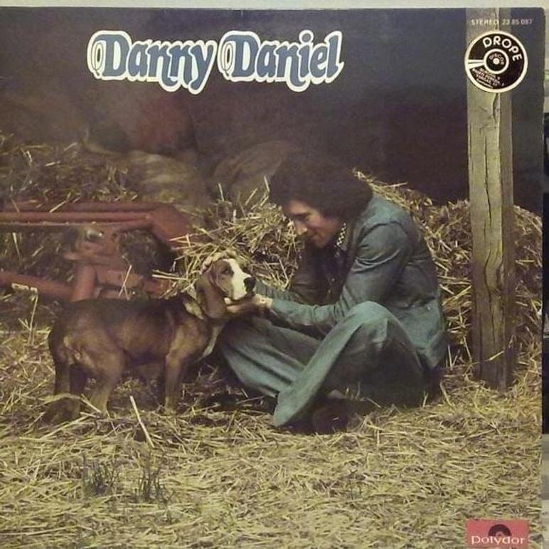 Por el amor de una mujer by Danny Daniel