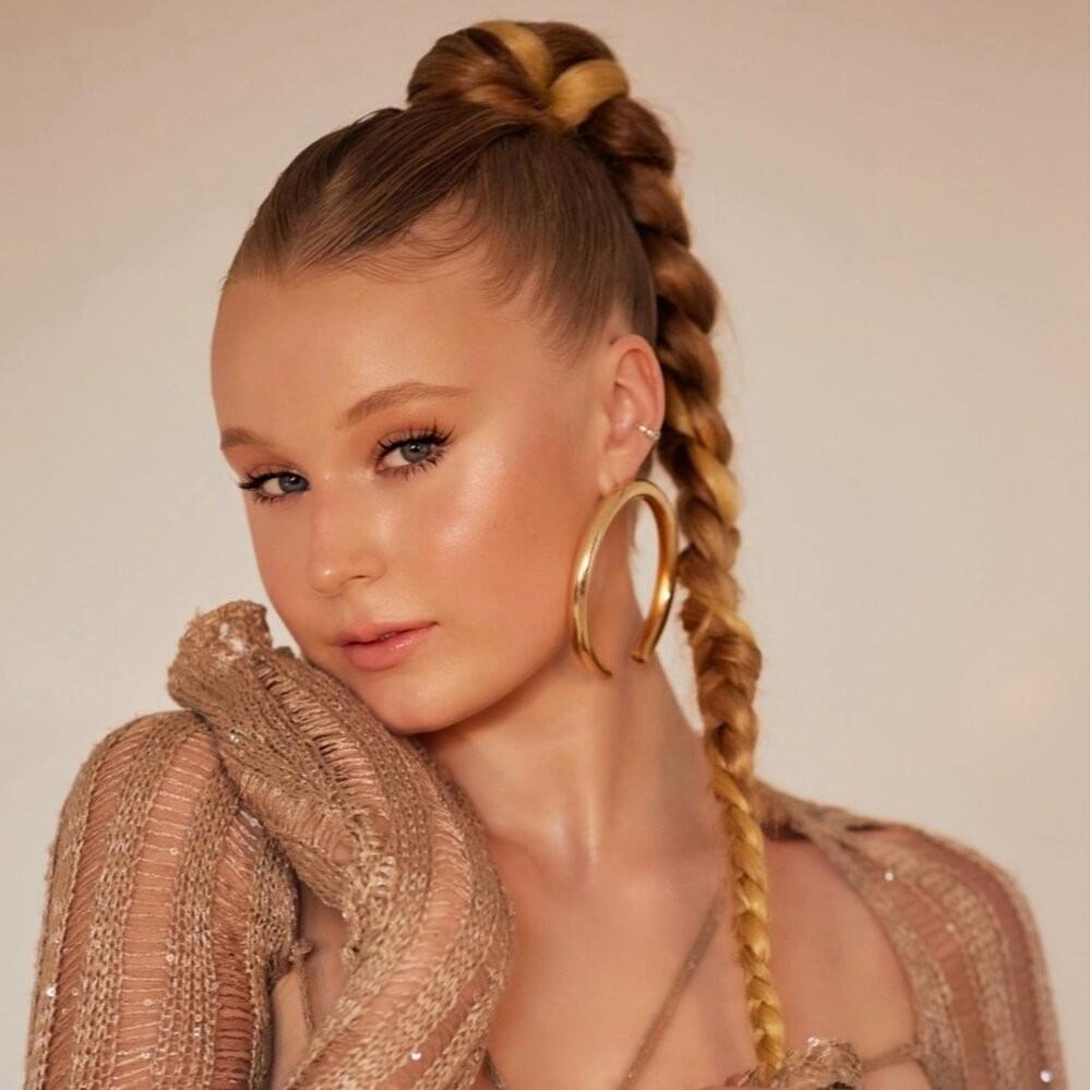 Photo of Таня Меженцева (Tanya Mezhentseva)