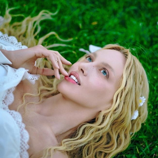 Photo of Оля Полякова (Olya Polyakova)