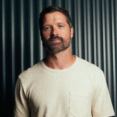 Walker Hayes Profile Picture Photo of Walker Hayes