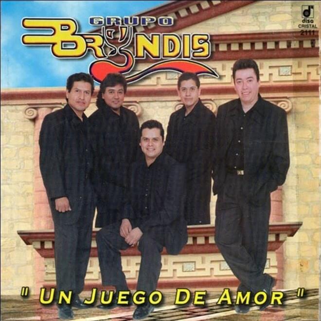 Album cover art for "Cuando Vuelvas Tu" by Grupo Bryndis