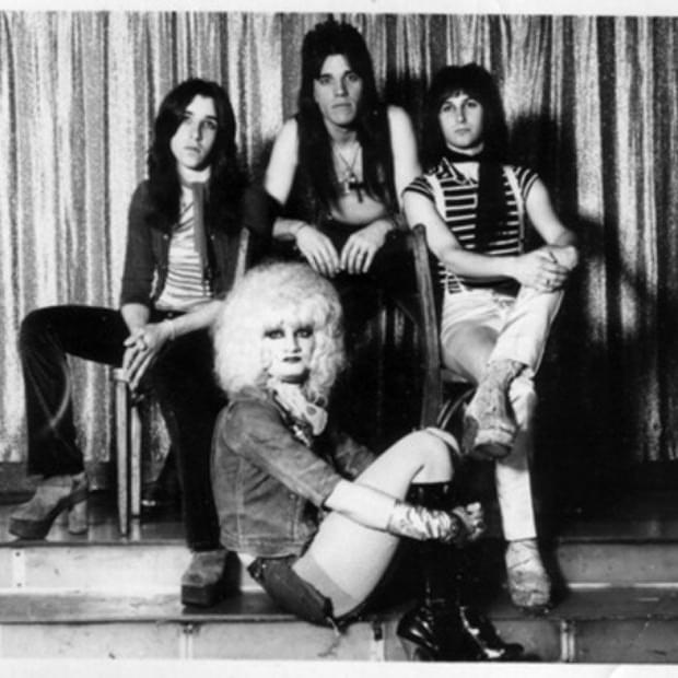 Cover image for The Electric Chairs
