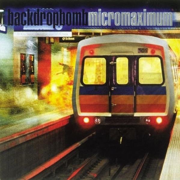 Cover image for Micromaximum