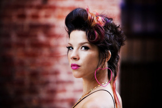 Gina Rene Profile Picture Photo of Gina Rene