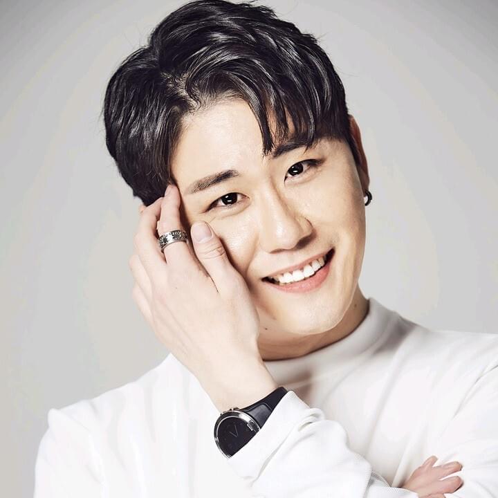Photo of Young Tak (영탁)