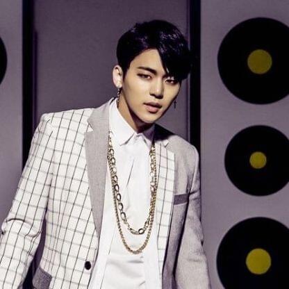 Photo of Kang In Soo (강인수)