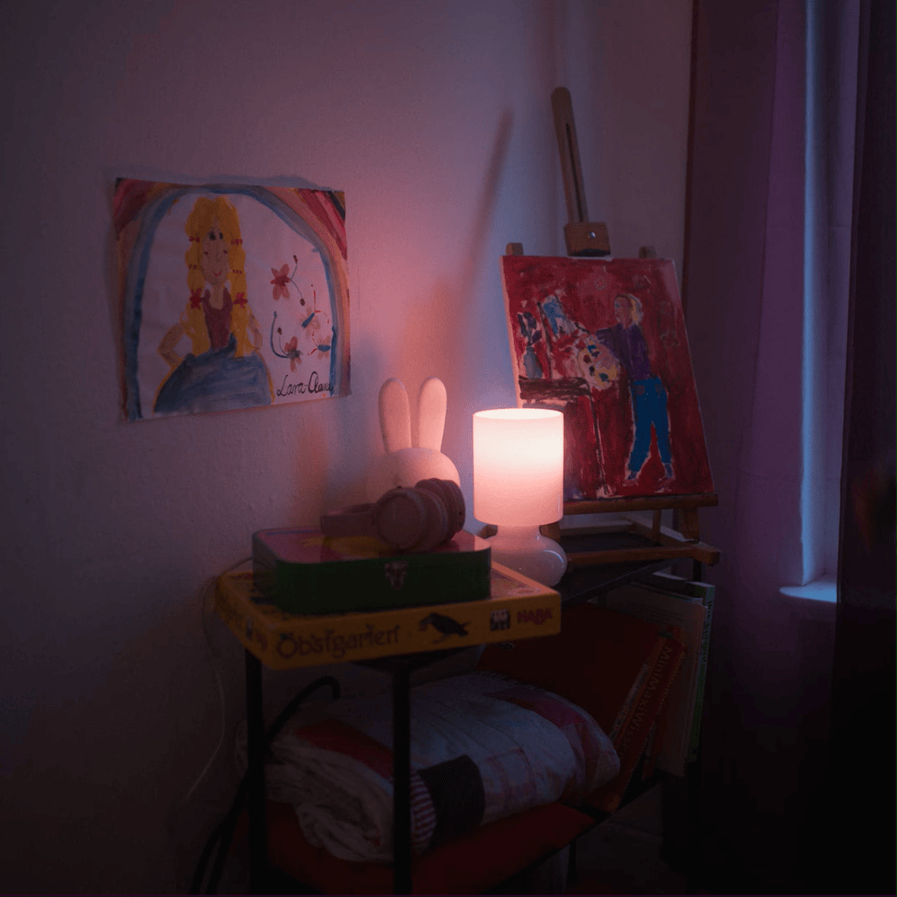 Album cover art for "ALLES GLÄNZT" by badmómzjay