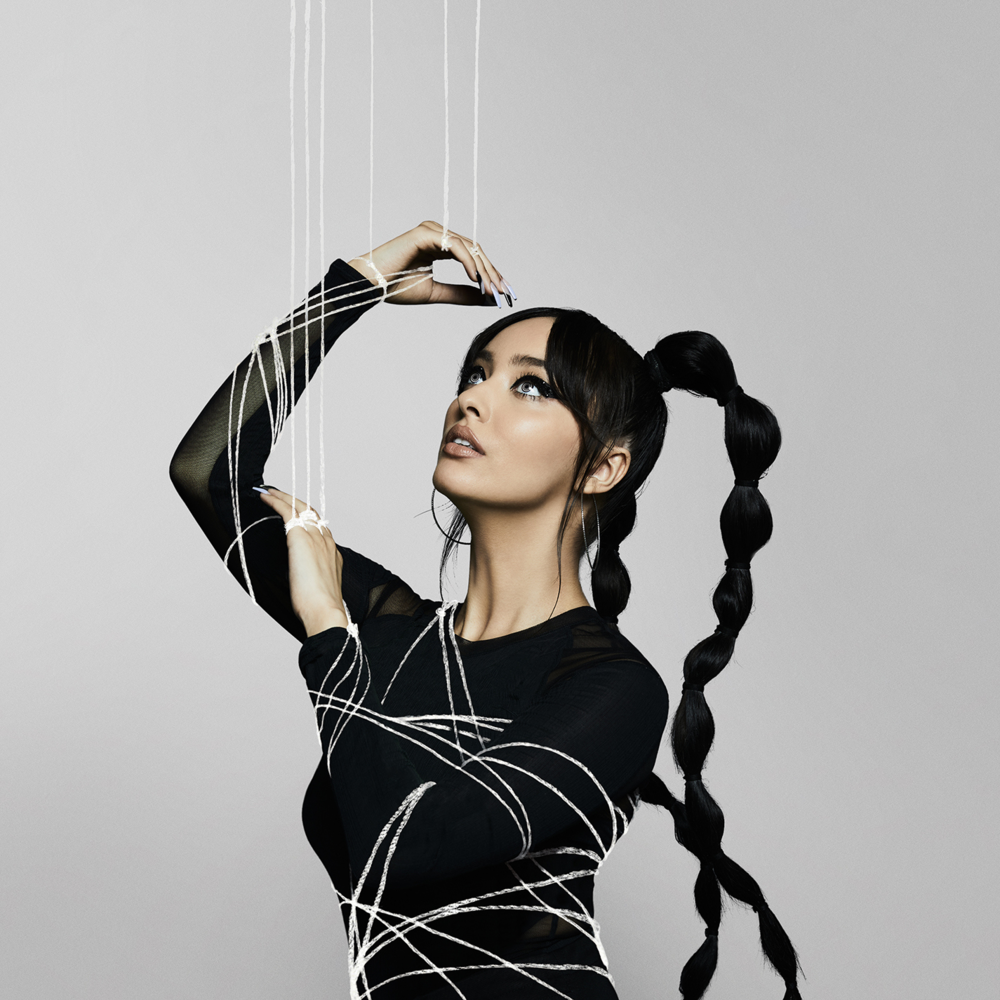 Album cover art for "Puppet" by Faouzia