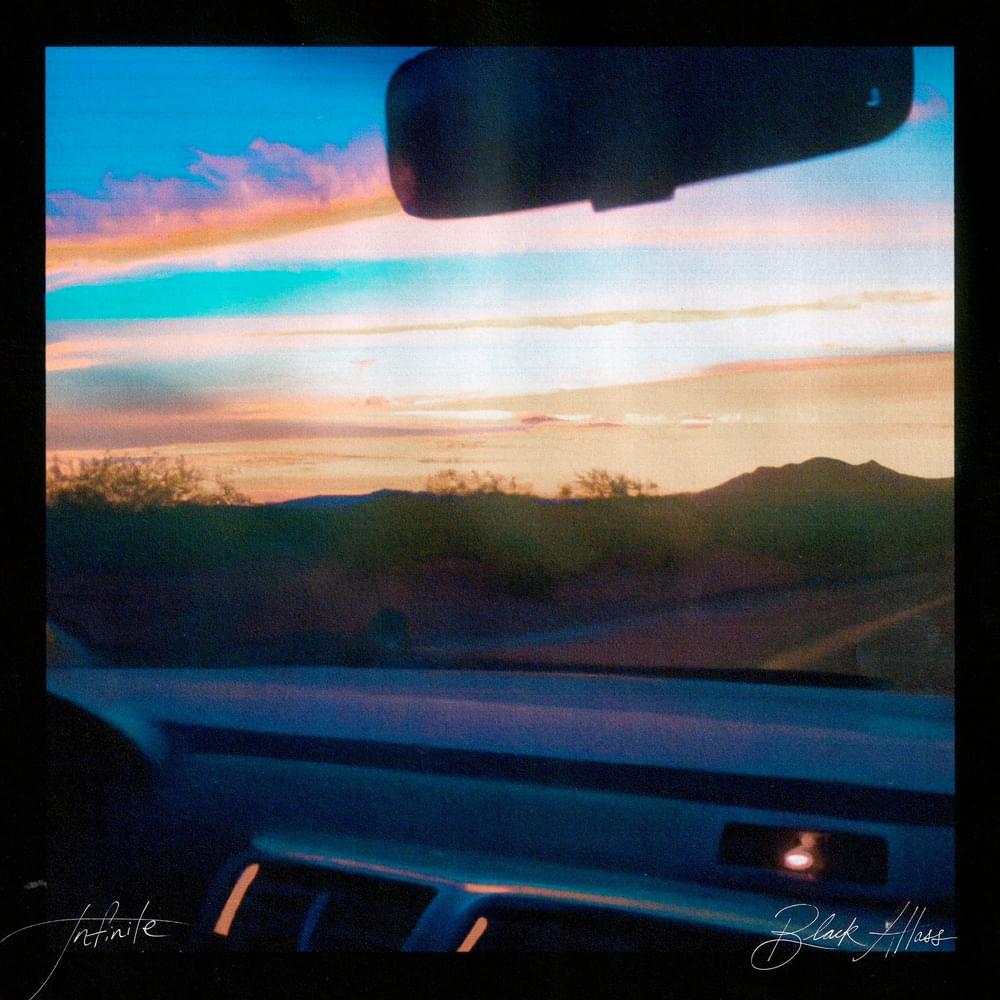 Cover image for Infinite (Deluxe)