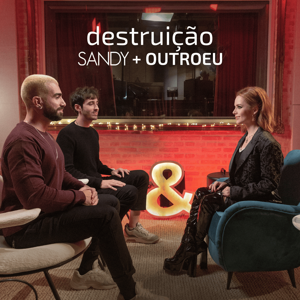 Album cover art for "Destruição" by Sandy & OUTROEU