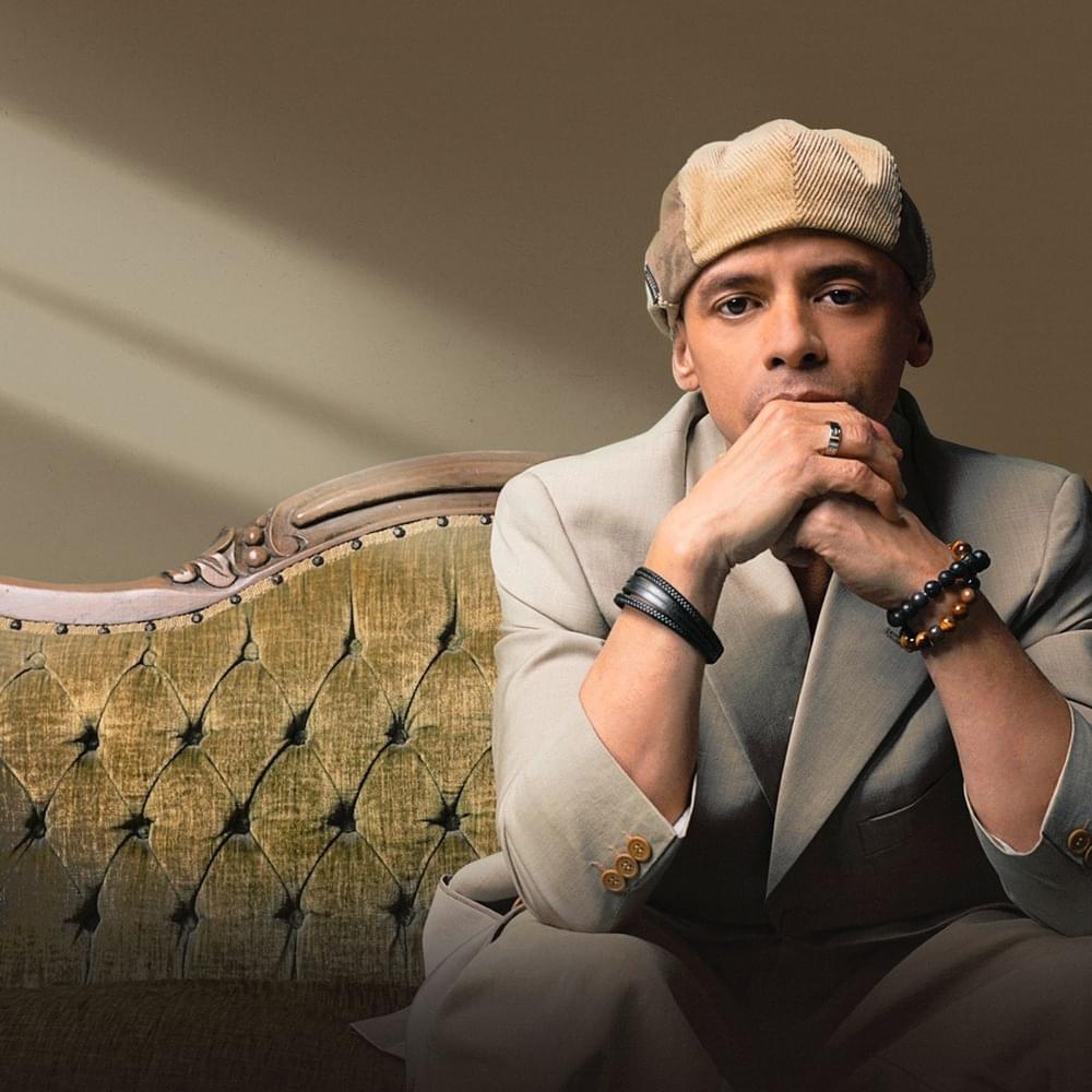 Album cover art for "Ella Va" by Vico C