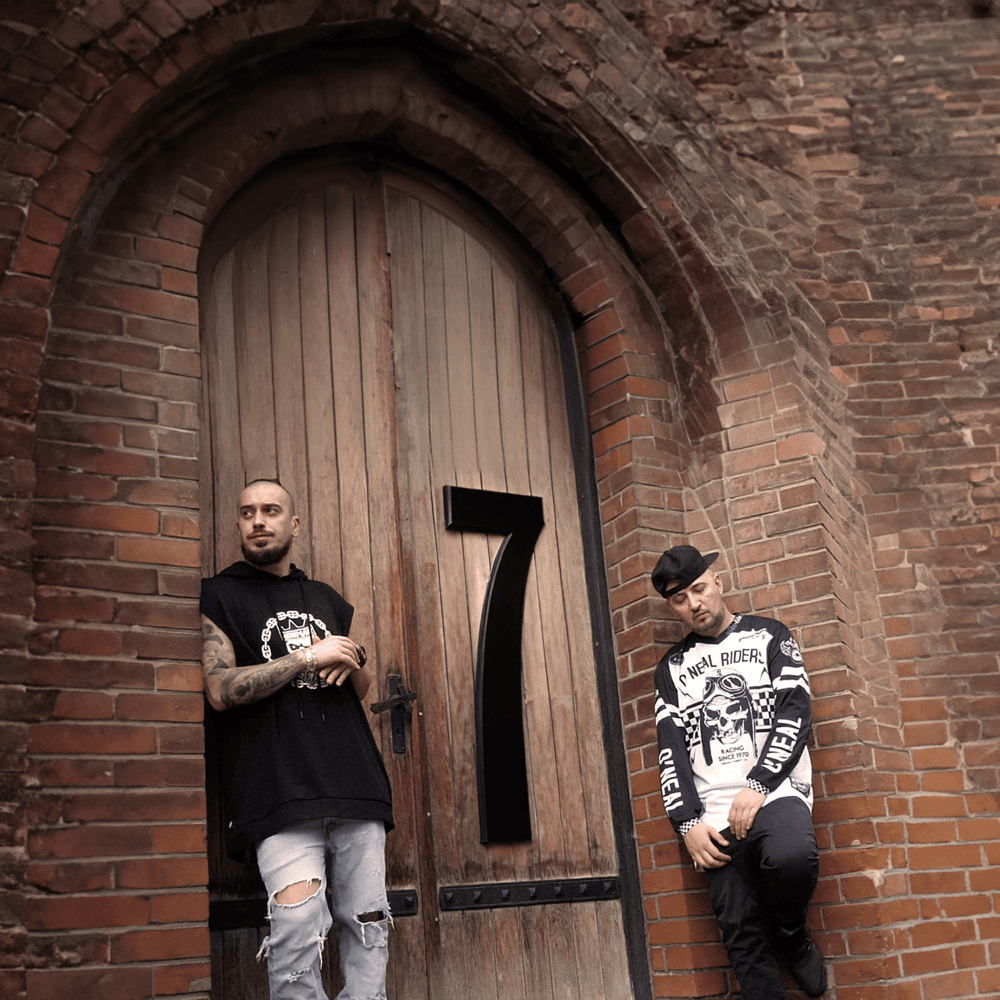 Album cover art for "7" by Hoynar & F.Charm