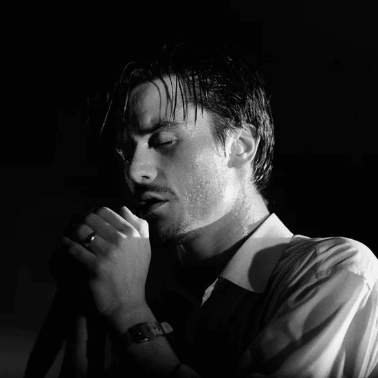 Mike Patton Profile Picture Photo of Mike Patton