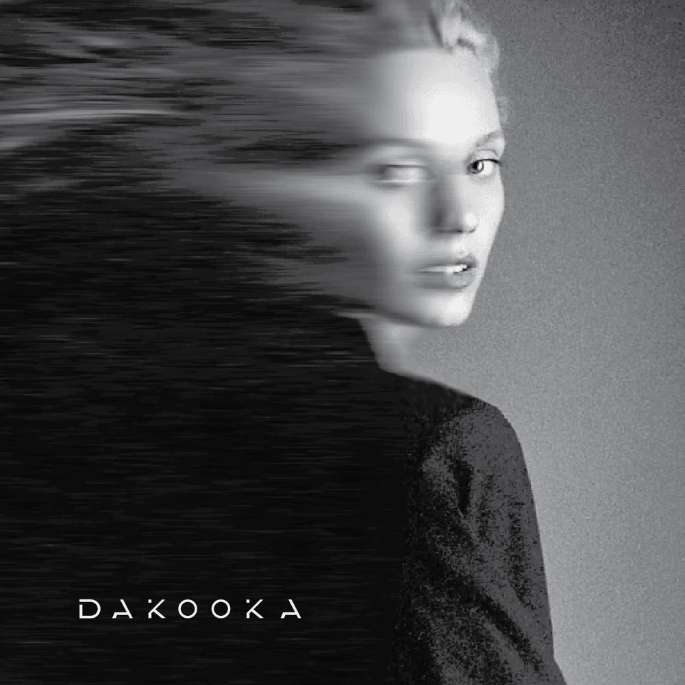 Album cover art for "Заклинание (Dance Remix) (Spell)" by DAKOOKA