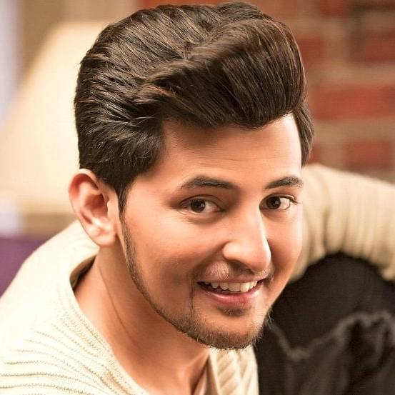 Darshan Raval Profile Picture Photo of Darshan Raval