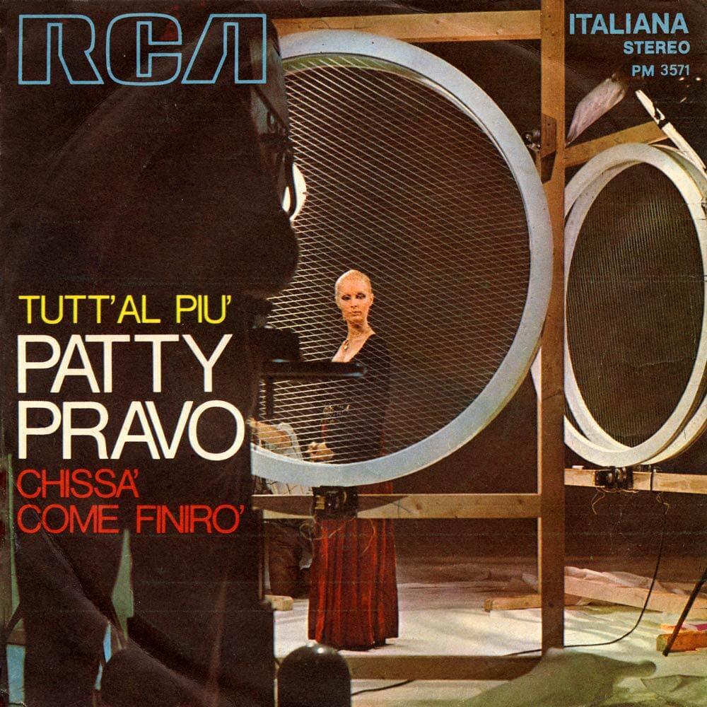 Album cover art for "Tutt’al più" by Patty Pravo