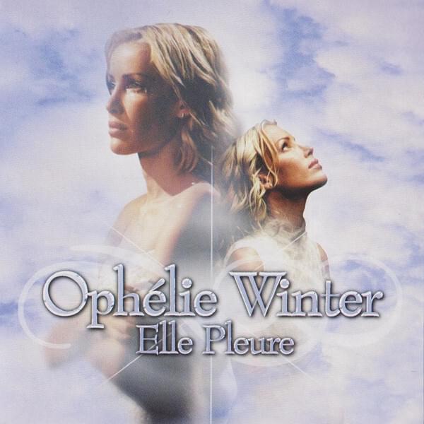 Elle pleure by Ophélie Winter