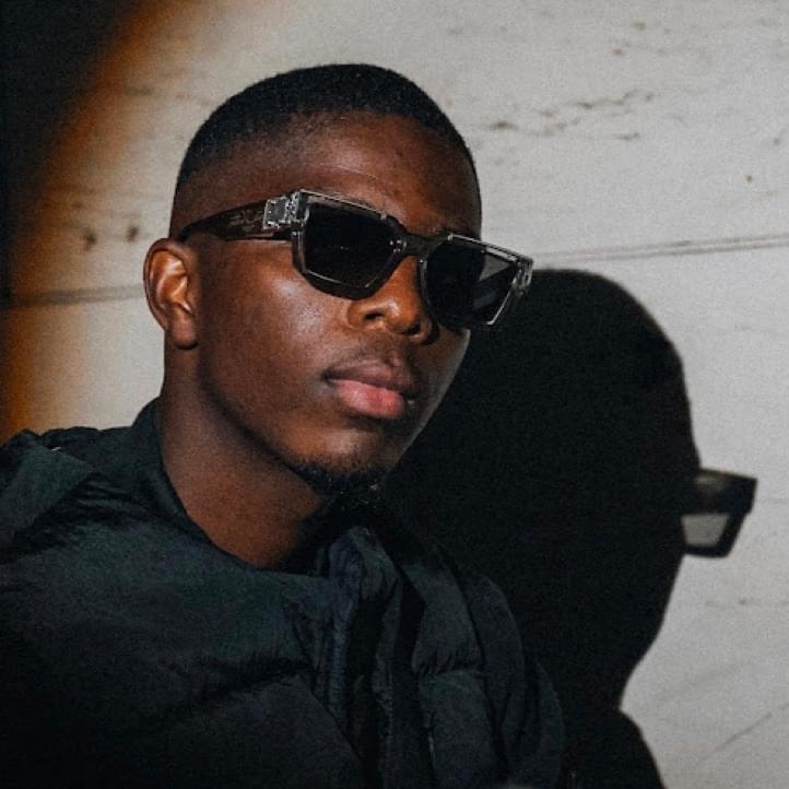 Photo of UZI (FRA)