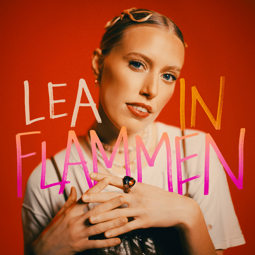 Album cover art for "In Flammen" by LEA