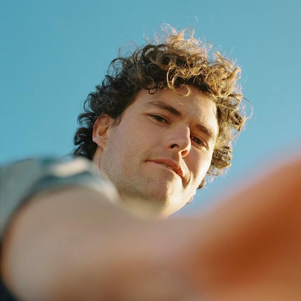 Vance Joy Profile Picture Photo of Vance Joy