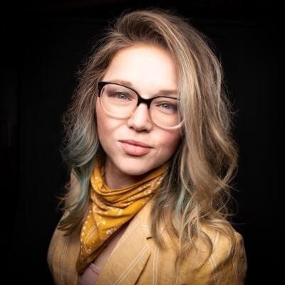 Photo of Crystal Bowersox