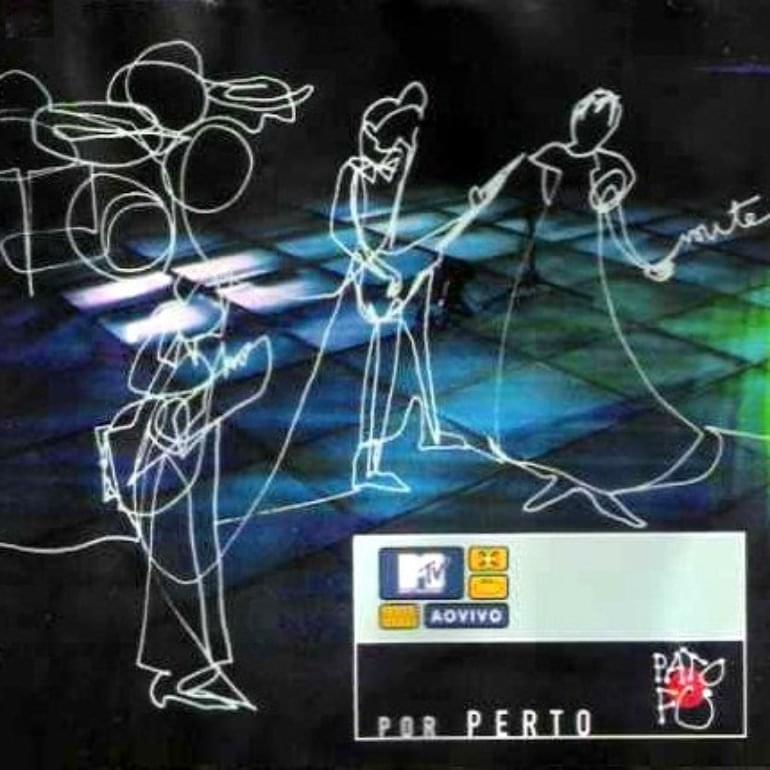 Album cover art for "Por Perto" by Pato Fu