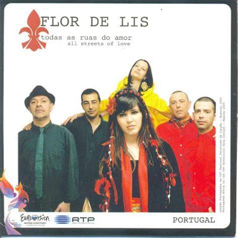 Album cover art for "Todas as Ruas do Amor" by Flor-de-Lis