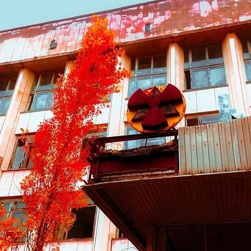 Album cover art for "Chernobyl" by shhieda