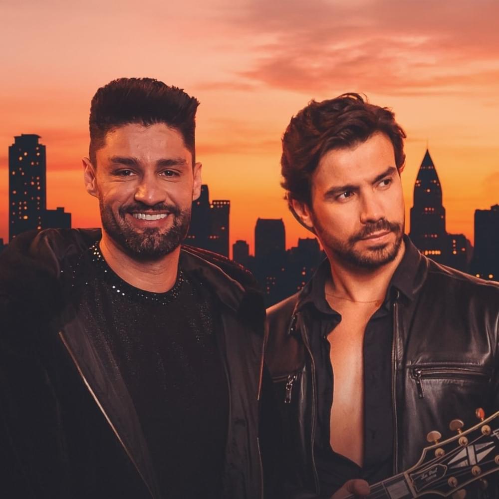 Photo of Munhoz & Mariano