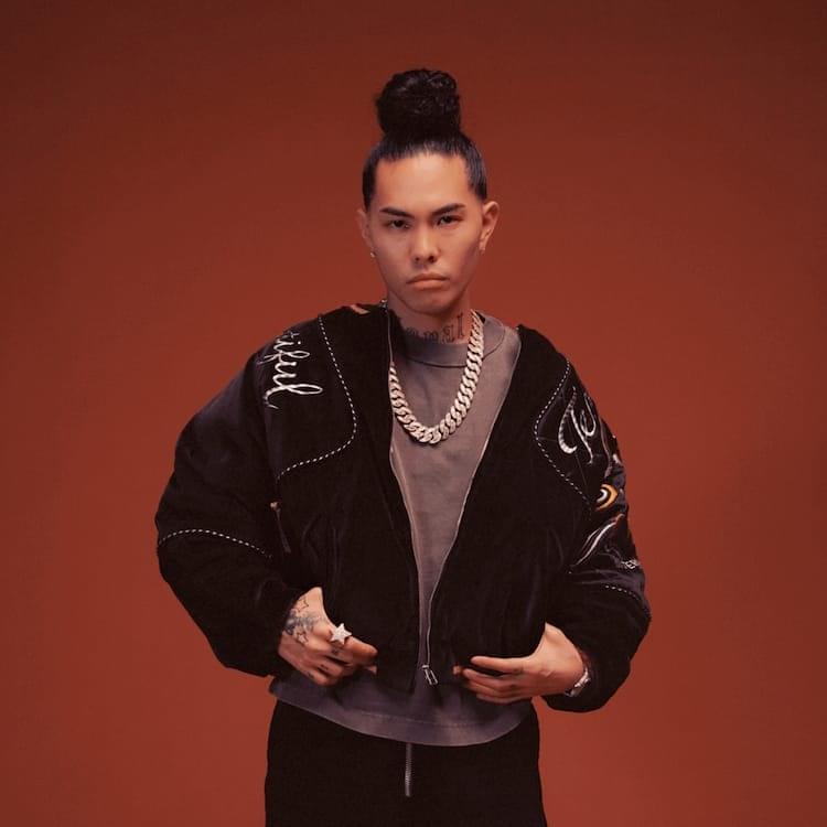 Cover image for Tiji Jojo