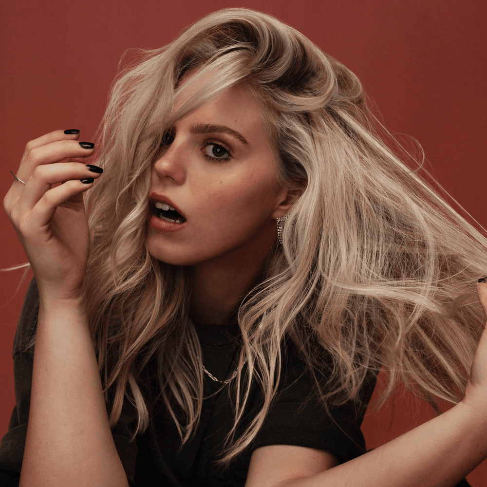 Cover image for Everything To Everyone (Deluxe)