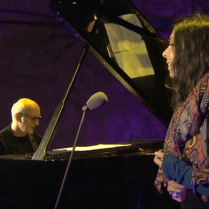 Photo of Ludovico Einaudi & Alessia Tondo