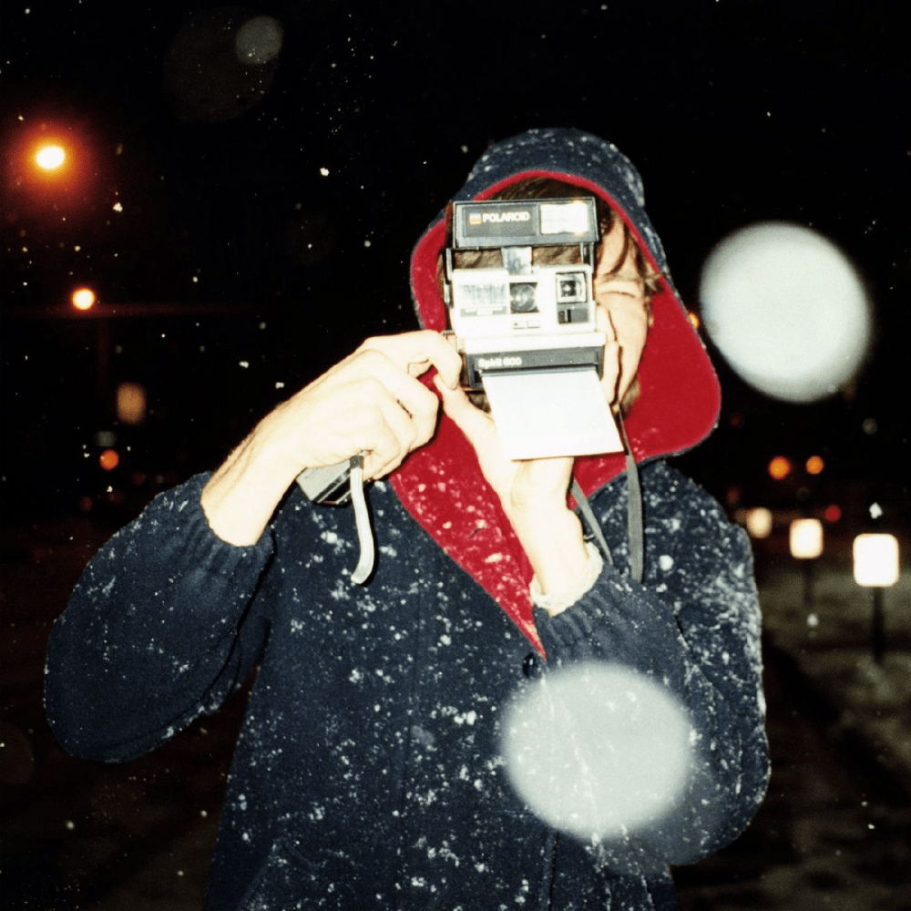 Album cover art for "Let Me Back In" by Rilo Kiley