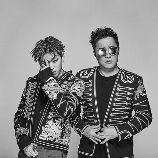 Album cover art for "지칠 때면 (When You’re Exhausted)" by Jeong Junha & Kim Jong Wan (김종완) (NELL)