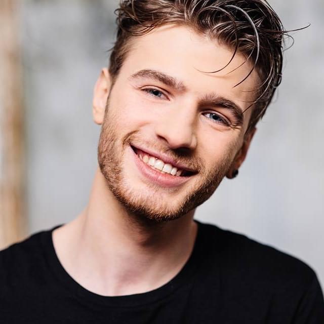 Justs Profile Picture Photo of Justs