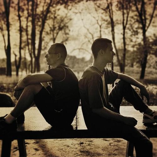 Album cover art for "Szczęśliwe Łzy" by Intruz & Zarzycki